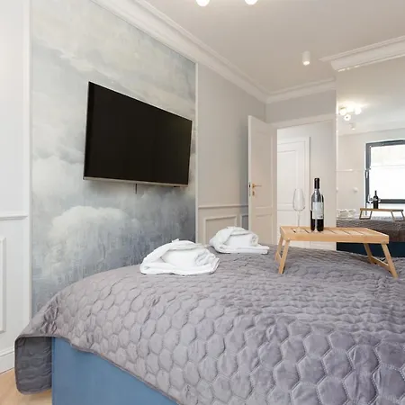 Moderna Central Luxury Apartment With Parking In Gdynia By Noclegi Renters Exterior photo