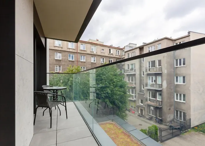 Moderna Central Luxury Apartment With Parking In Gdynia By Noclegi Renters