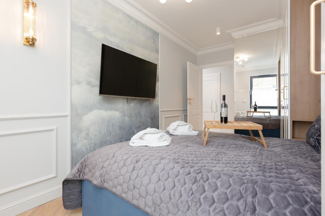 Moderna Luxury With Parking In By Renters Apartment Gdynia